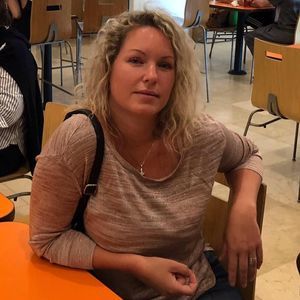 Meet your Posher, Cynthia